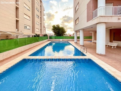 Apartamento de 2 dormitorios con piscina en Nueva Torrevieja Sur-Este