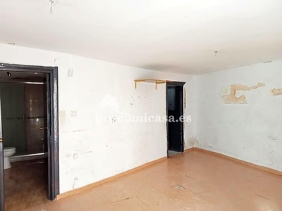 Casa adosada en venta en La Magdalena, Jaén