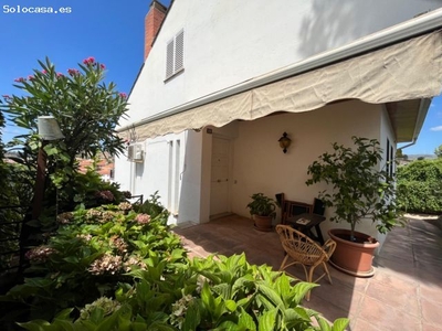 Casa en Odena pueblo, jardin 4 vientos, 4 hab, 2 baños, pk, impecable por 295.000 Eur