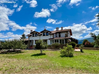 Se vende preciosa casa en el pueblo de Zabalegui (Valle de Elorz)