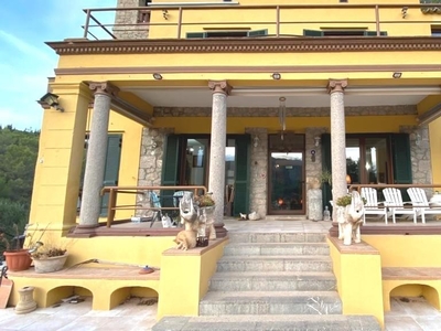Villa con terreno en venta en la Carrer Major' Esporlas