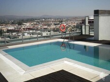 Alquiler de piso en Huerta de la Reina - Trassierra de 2 habitaciones con piscina y garaje