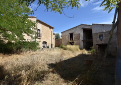 Casa de campo-Masía en Venta en Sant Jordi Desvalls Girona