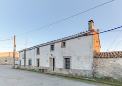 Casa en Villar de Peralonso