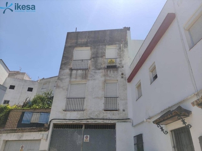 Venta Piso Alcalá de los Gazules. Piso de tres habitaciones Primera planta