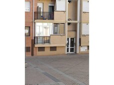 Venta Piso Segovia. Piso de tres habitaciones en Carretera VILLACASTÍN. Buen estado