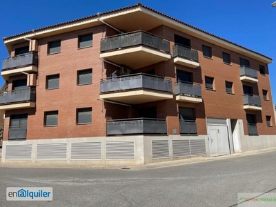 Alquiler de Apartamento 2 dormitorios, 1 baños, 0 garajes, Buen estado, en Linyola, Lleida