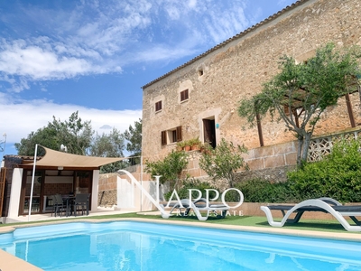 Alquiler de casa con piscina en Vilafranca de Bonany