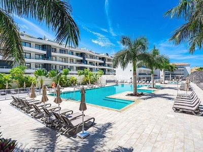 Alquiler de piso en Palm - Mar de 2 habitaciones con terraza y piscina