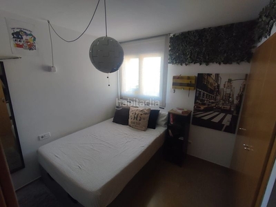Alquiler dúplex con 4 habitaciones con ascensor, parking, calefacción y aire acondicionado en Girona