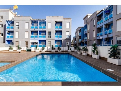 Oferta especial ! apartamento con excelentes calidades (Año 2007) y hermosa piscina comunitaria
