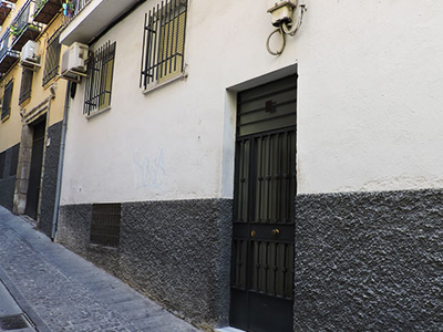 Piso en Calle ABADES, Jaén