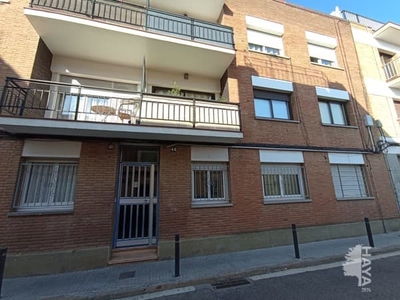 Piso en venta en Calle Amadeu Vives, Bajo, 08830, Sant Boi De Llobregat (Barcelona)