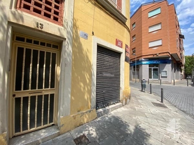 Piso en venta en Calle Sant Benet, 3º, 08922, Santa Coloma De Gramenet (Barcelona)