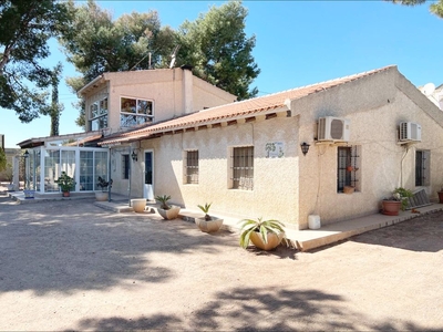 Totana villa en venta