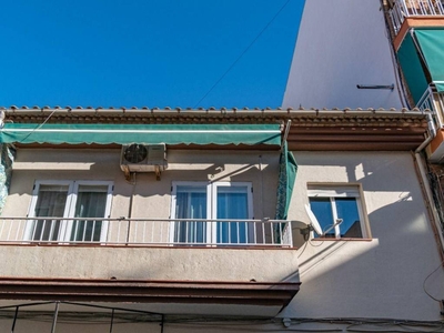 Venta Casa unifamiliar en mirador de la sierra 22 Granada. Con terraza 150 m²