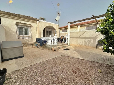 Venta Chalet Torrevieja. 74 m²