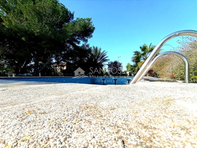 Venta de casa con piscina en L'Altet-Aeropuerto (Elche (Elx)), TORRELLANO