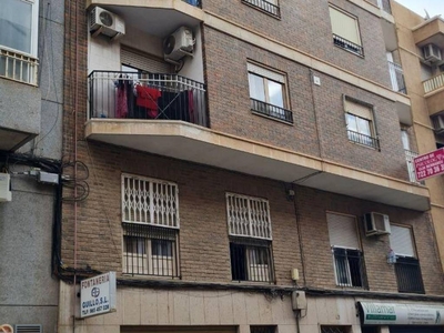 Venta Piso Elche - Elx. Piso de cuatro habitaciones Segunda planta con balcón