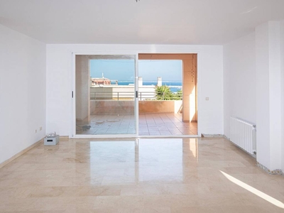 Venta Piso Palma de Mallorca. Piso de cuatro habitaciones Con terraza