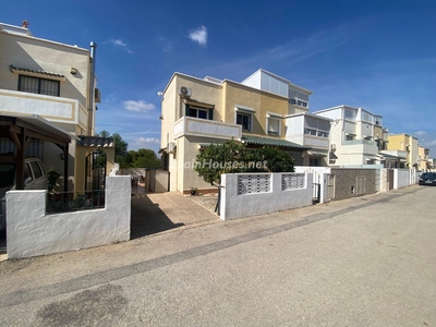 Dúplex en venta en Orihuela Costa