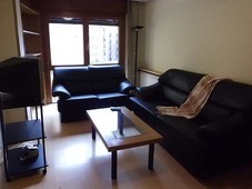 Alquiler Piso Salamanca. Piso de dos habitaciones en Maria Auxiliadora. Buen estado