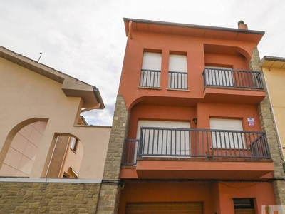 Casa adosada en venta en Catalunya, 23, Manlleu