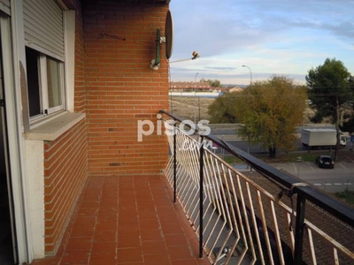 Piso en venta en Calle de las Amapolas en Seseña Nuevo por 77.600 €