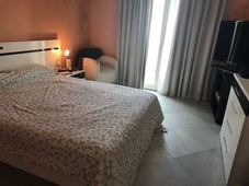 Piso en venta en centro, 2 dormitorios. en El Bajondillo Torremolinos