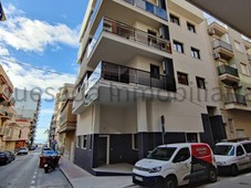 Venta Piso Santa Pola. Piso de tres habitaciones en Francisco Marina. Con terraza