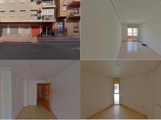 Venta Piso Santa Pola. Piso de tres habitaciones