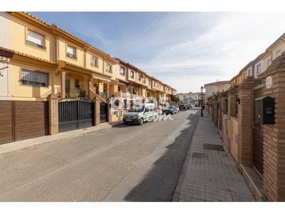 Casa adosada en venta en Calle Concordia en Residencial Triana-Barrio Alto-Híjar por 134.900 €
