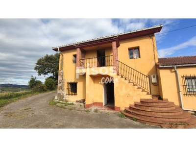Casa en venta en Calle Rebollar, nº 4 en Lugo de Llanera por 50.000 €