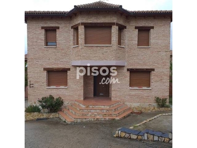 Chalet en venta en Calle Fuentecillas