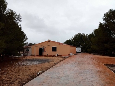 Chalet en venta en Salinas de 165 m²