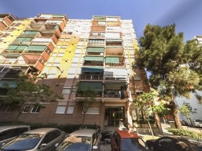Piso en venta en Barcelona de 60 m²