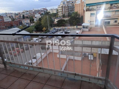 Piso en venta en Carrer de Josep Miquel Quintana, cerca de Carrer del Carme en Esplugues de Llobregat por 140.000 €