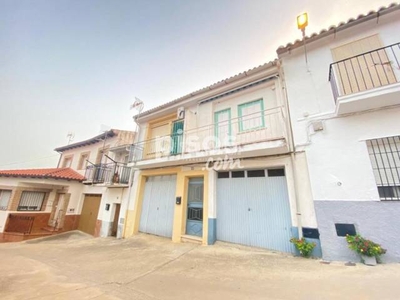 Piso en venta en Casas de Millán