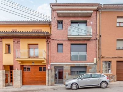 Piso en venta en Roda De Ter de 58 m²