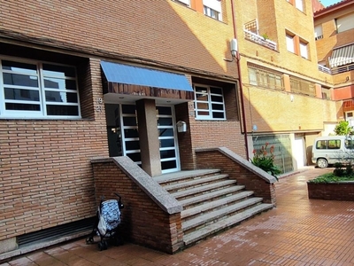 Piso en venta en Sant Boi De Llobregat de 133 m²