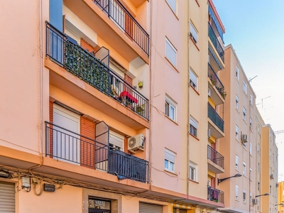 Piso en venta en Xirivella de 70 m²