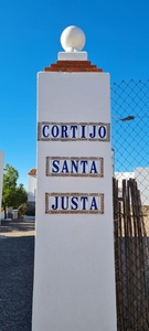 Casa con terreno en Almería