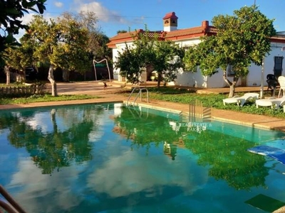 Chalet en Alcalá de Guadaira