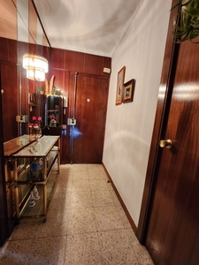 Piso en venta en Les Roquetes, Barcelona ciudad, Barcelona