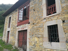 Casas de pueblo en Grado