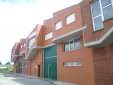 Industrial-unit to rent in Santa Cruz de Bezana -