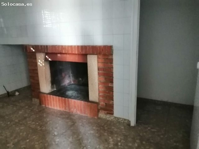 ACOGEDORA VIVIENDA EN EL ESPARRAGAL