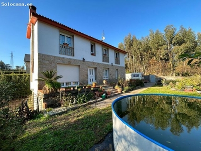 Casa con terreno en Venta en Santa Uxía de Ribeira, A Coruña