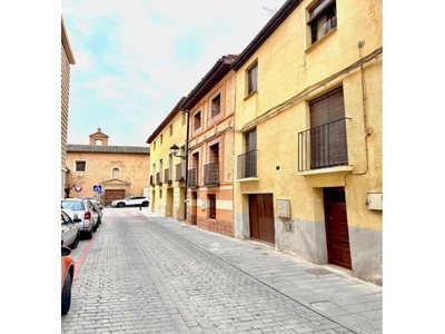 Casa de 5 habitaciones en Tudela