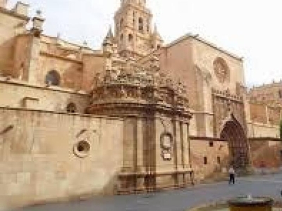 Piso de alquiler en Apostoles en Murcia, La Catedral